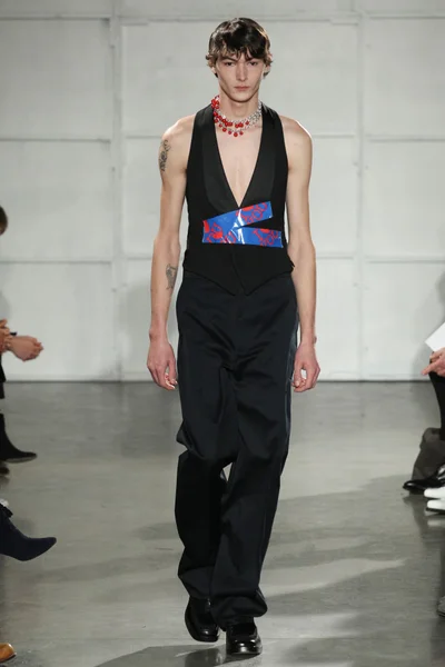Look 29